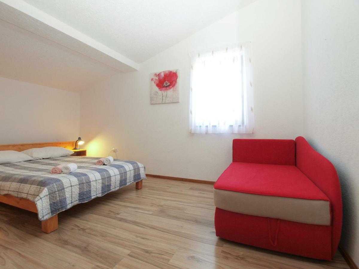 Apartemnts Guido 762 Apartment Pjescana Uvala Exterior photo